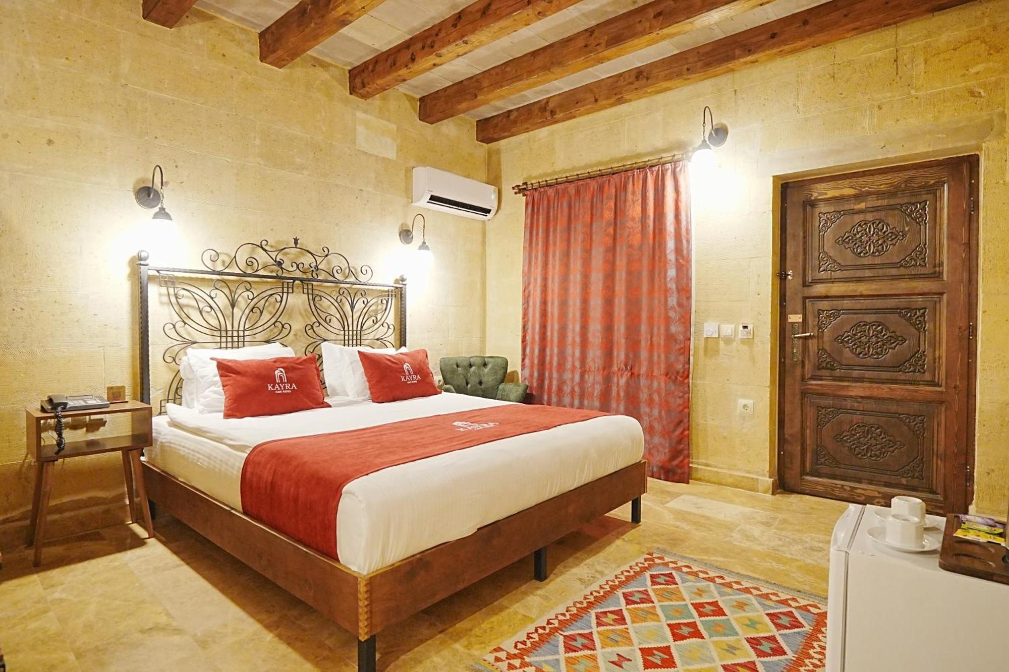 Kayra Cave Suites Гьореме Екстериор снимка