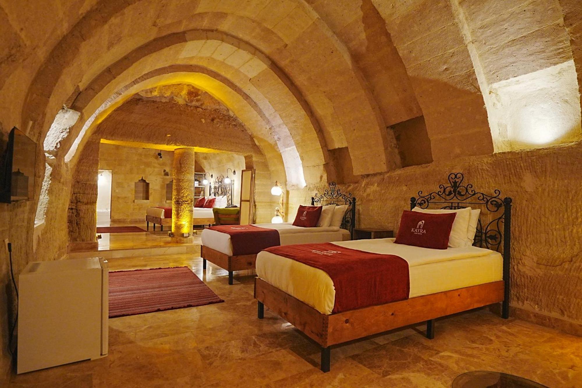 Kayra Cave Suites Гьореме Екстериор снимка