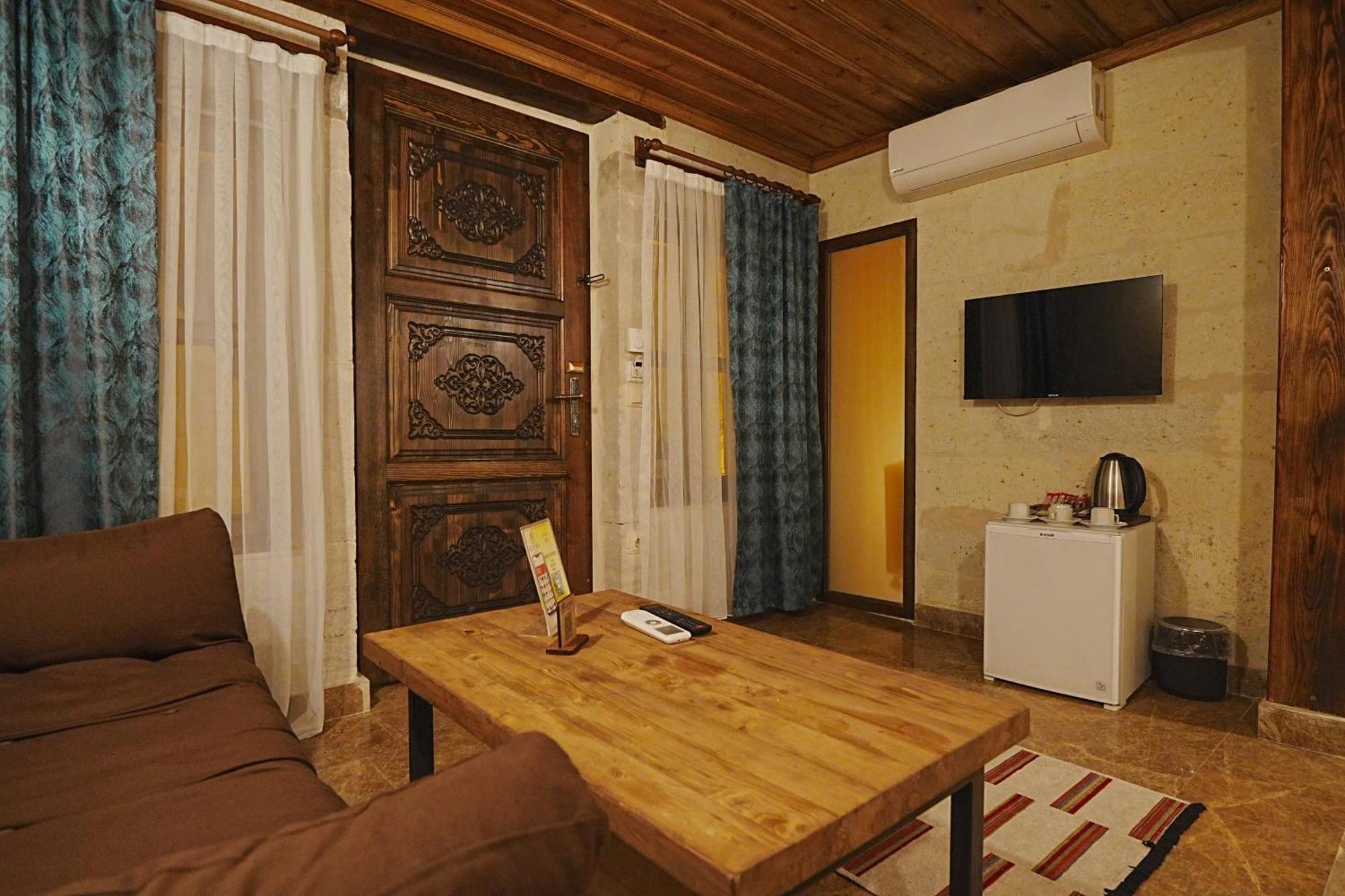 Kayra Cave Suites Гьореме Екстериор снимка