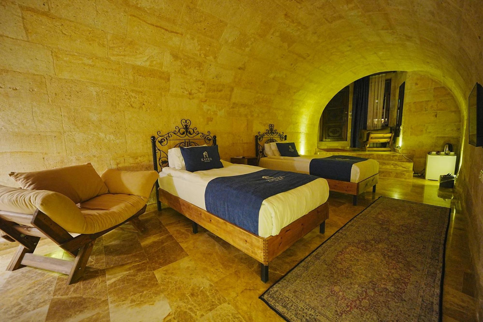 Kayra Cave Suites Гьореме Екстериор снимка